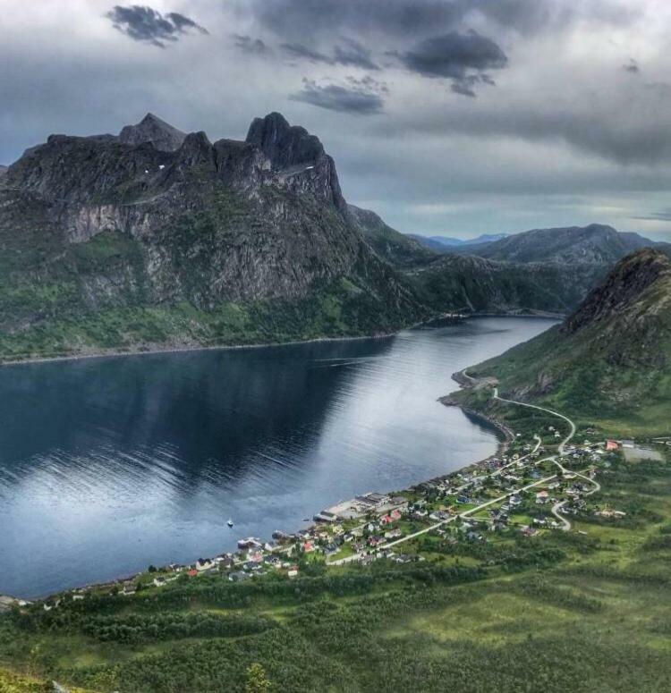 Апартаменты Fjordgard Leilighet A Экстерьер фото